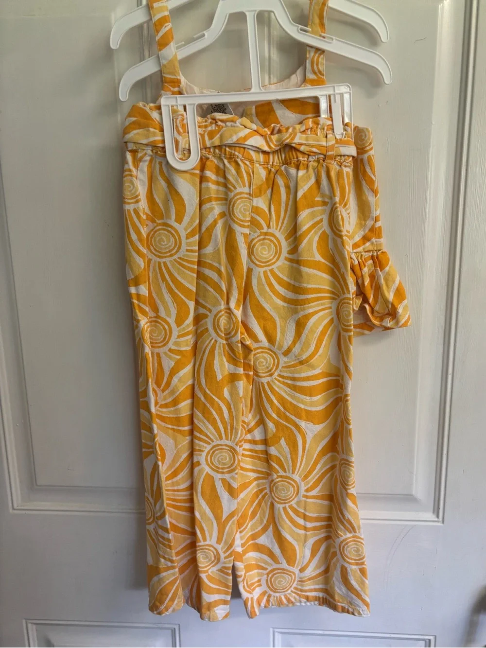 4 (XS) Max Studio yellow/white sunflower tank  top/wide leg pants/Purse.  In EUC